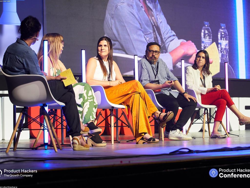 មគ្គុទេសក៍សម្រាប់អ្នកថ្មី: ការប្រើប្រាស់ឧបករណ៍ទីផ្សារឌីជីថល